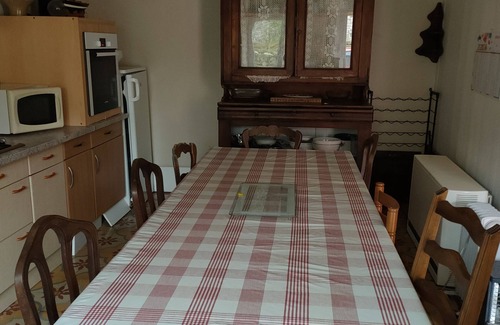 Plouhinec House | gite.beach on foot, house sleeps 8.29sud.