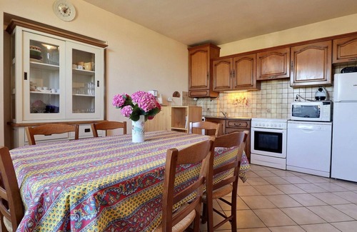 Beynes Cottage | Gite Beynes, 3 bedrooms, 6 persons