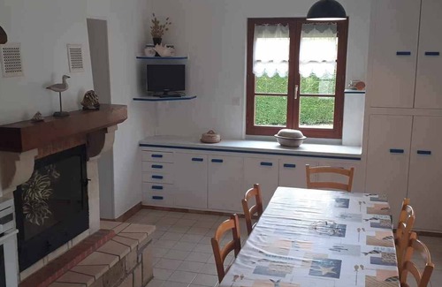 Saint-Marcouf House | Gîte Chez Mamie nA pleasant and quiet cottage by the sea