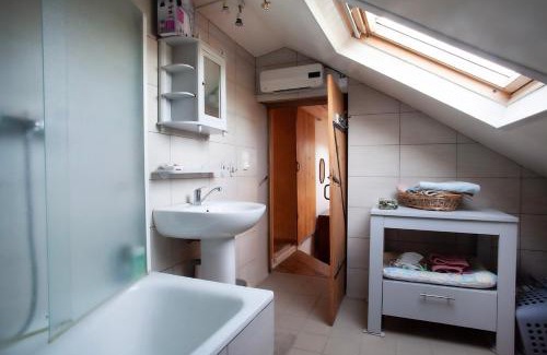 Villapourcon House | Gite de Fragny
