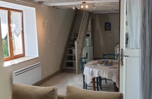 Gambais Cottage | Gite Gambais, 1 bedroom, 2 persons