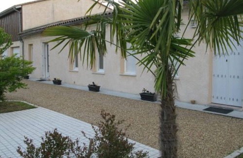 Saint-Medard-en-Jalles House | Gite Hastignan -