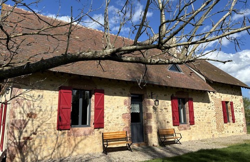 Haut-Bocage Cottage | Gite Haut-Bocage-Maillet, 4 bedrooms, 10 persons