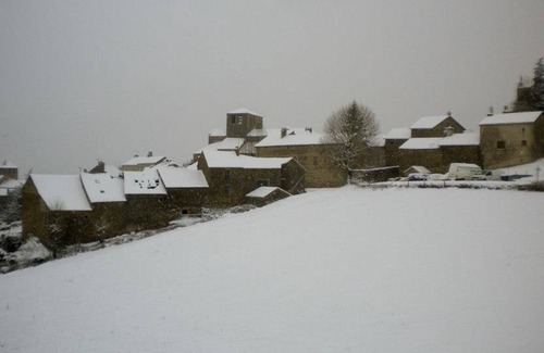 Castelnau-Pegayrols House | Gite in the small medieval village of Castelnau Pégayrols 3 stars, 3 stars