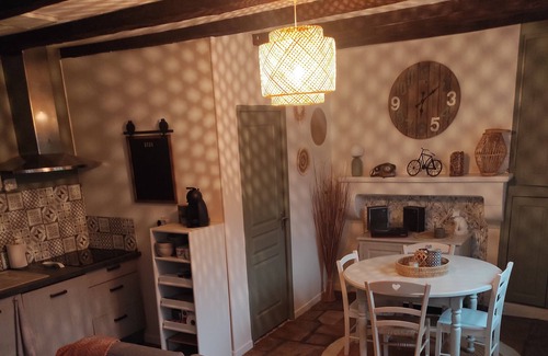 Tanlay Cottage | Gite "La belle époque" rated 3 stars.