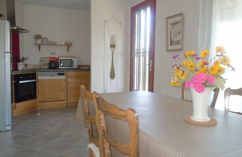 Banne House | Gîte LE BOUFFAYOU - Detached house with large garden