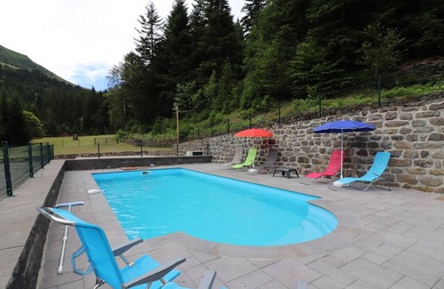 Le Falgoux Cottage | Gite Le Falgoux, 2 bedrooms, 5 persons