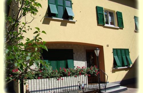 Haegen House | GITE LES CHATAIGNIERS