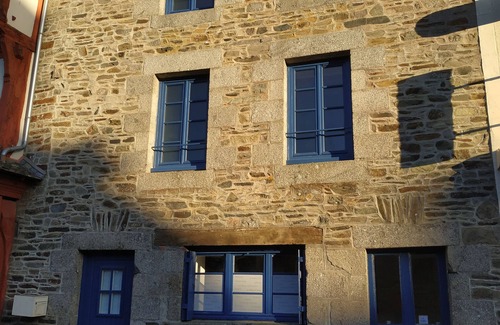 La Roche-Derrien House | Gîte Ty Kousked in La Roche Derrien | sleeps 4 to 6