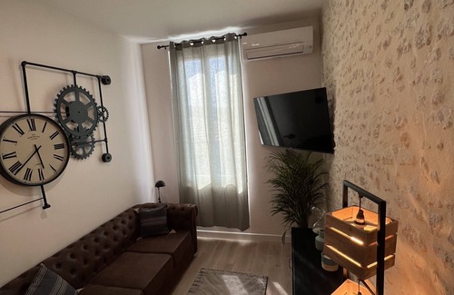Lesparre-Medoc Apartment | Gîtes and Gym