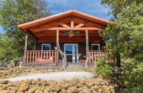 Rouffiac-des-Corbieres Ski Chalet | Gites Les Casots