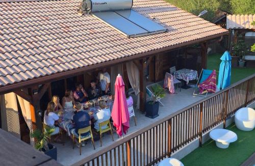 Omessa Bed & Breakfast | GITES O FIL DE L'EAU piscine spa accès rivière