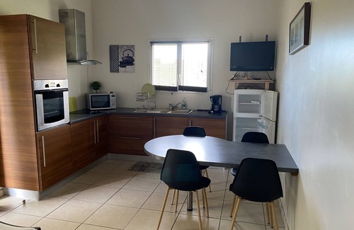 Latrape Apartment | Gites Ushuaia with outdoor pool