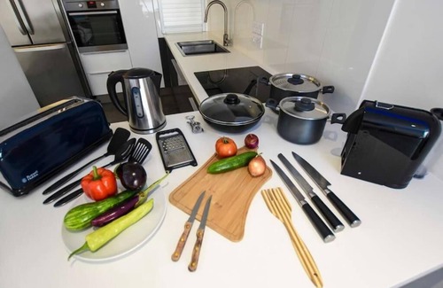 Lykabittos Apartment | Glabur Stays - The Amazing 1-Bedroom, City Center