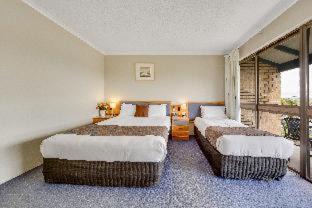 West Gladstone Hotel | Gladstone Palms Motor Inn