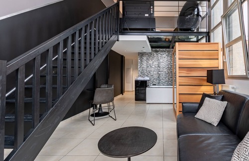 Reims City Centre Apartment | "Glamappartspa New York Executive Champagne & Parking