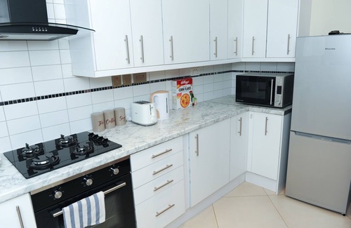 Kampala Apartment | Glamorous, Premium, Ensuite 2-Bed, 2-Bath Apartment