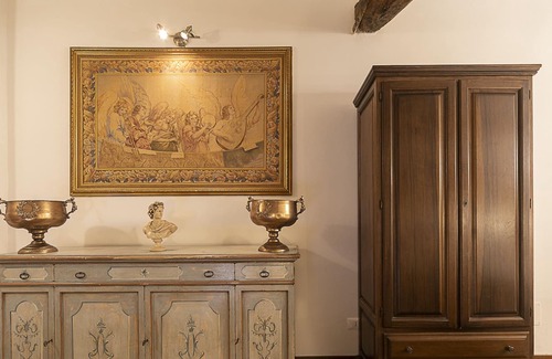 Lake Bracciano Apartment | Glamour Apartment with Castle View