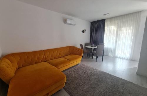 Oradea Apartment | Glamour
