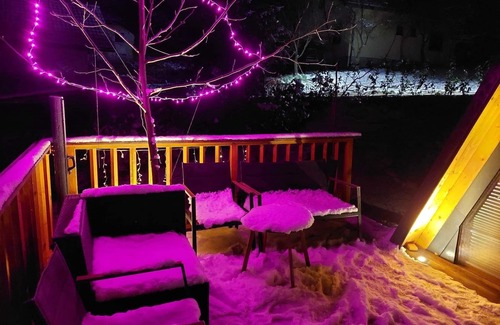 Gorenja Vas pri Smarjeti Cabin | Glamping Holiday House -NO hot tub
