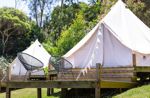 Shoreham House | Glamping at Iluka Retreat - Deck Included