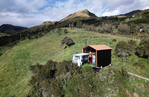 Papallacta Cabin | Glamping cabin, in nature and surrounded by the outdoors with Jacuzzi