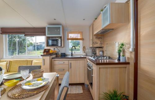 Gondomar House | Glamping Frog Farm