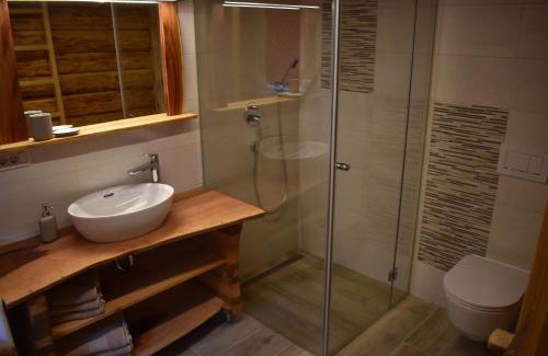 Trzic House | Glamping Organic Farm Slibar