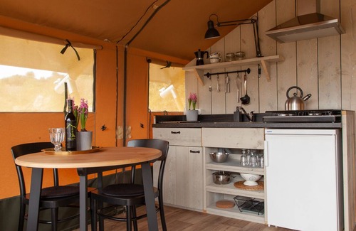Tarbena Ski Chalet | Glamping Tienda de Safari - Alicante