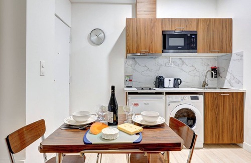10th Arrondissement Apartment | Glamy 240 – Beautiful apartment in heart of Paris