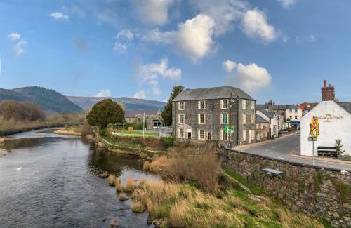 Llanrwst Apartment | Glan Conwy House One and Two Bedroom Apartments
