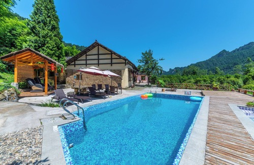Yongding Cottage | Glass Inn