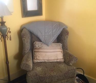Interlaken Bed & Breakfast | Glass Magnolia Bed & Breakfast