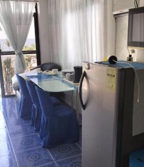 San Fernando House | Glass Palace House Rental
