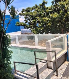 San Fernando House | Glass Palace House Rental