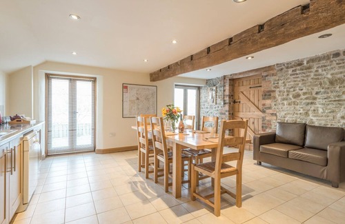 Caynham Cottage | Glebe Barn