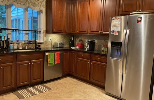 Mount Holly House | Glebe Creek waterfront home with dock, kayaks, SUP, & lifejackets