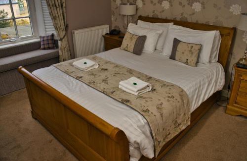 Clova Hotel | Glen Clova Hotel & Luxury Lodges