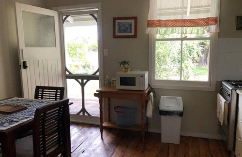 Glenlyon House | Glenlyon Dam Holiday Cottage & Farmstay
