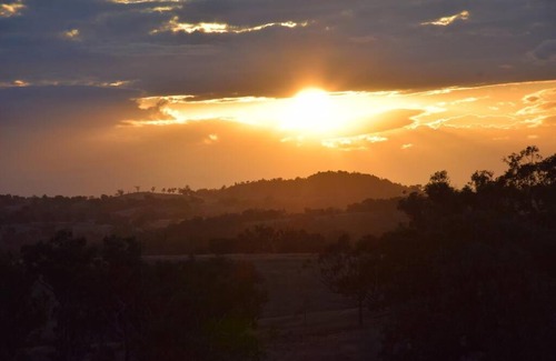 Glenlyon House | Glenlyon Dam Holiday Cottage & Farmstay