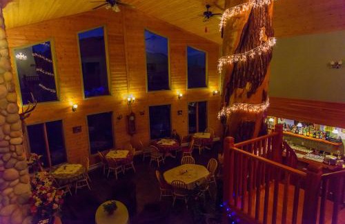 Golden Cabin | Glenogle Mountain Lodge and Spa