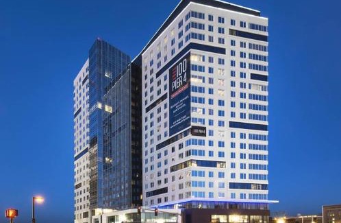 Seaport District Apartment | Global Luxury Suites at Boston Seaport