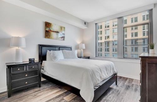 Crystal City Apartment | Global Luxury Suites Crystal City