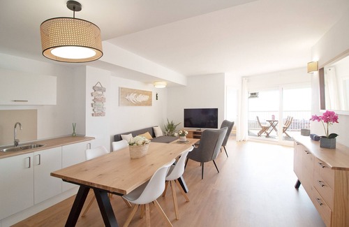 Canet de Berenguer Apartment | Global Properties: 2-bedroom apartment with terrace and sea views