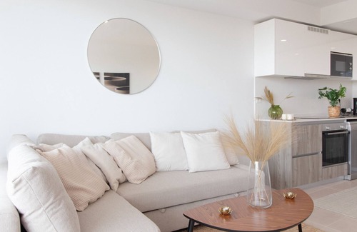 Canet de Berenguer Apartment | Global Properties: Modern apartment with terrace in Gran Canet