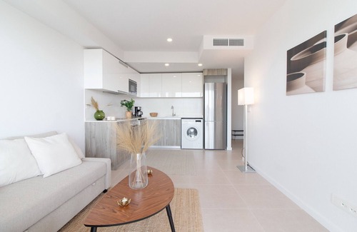 Canet de Berenguer Apartment | Global Properties: Modern apartment with terrace in Gran Canet