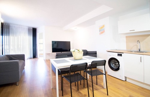 Canet de Berenguer Apartment | Global Properties: Sparkling apartment in Canet