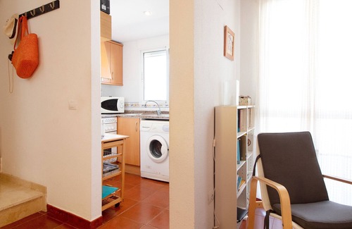 Playa de Almarda Apartment | Global Properties: Apartment with pool in Corinto beach