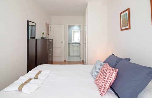 Playa de Almarda Apartment | Global Properties: Apartment with pool and large terrace on the beach