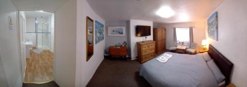 Burry Port Bed & Breakfast | Globe Guesthouse